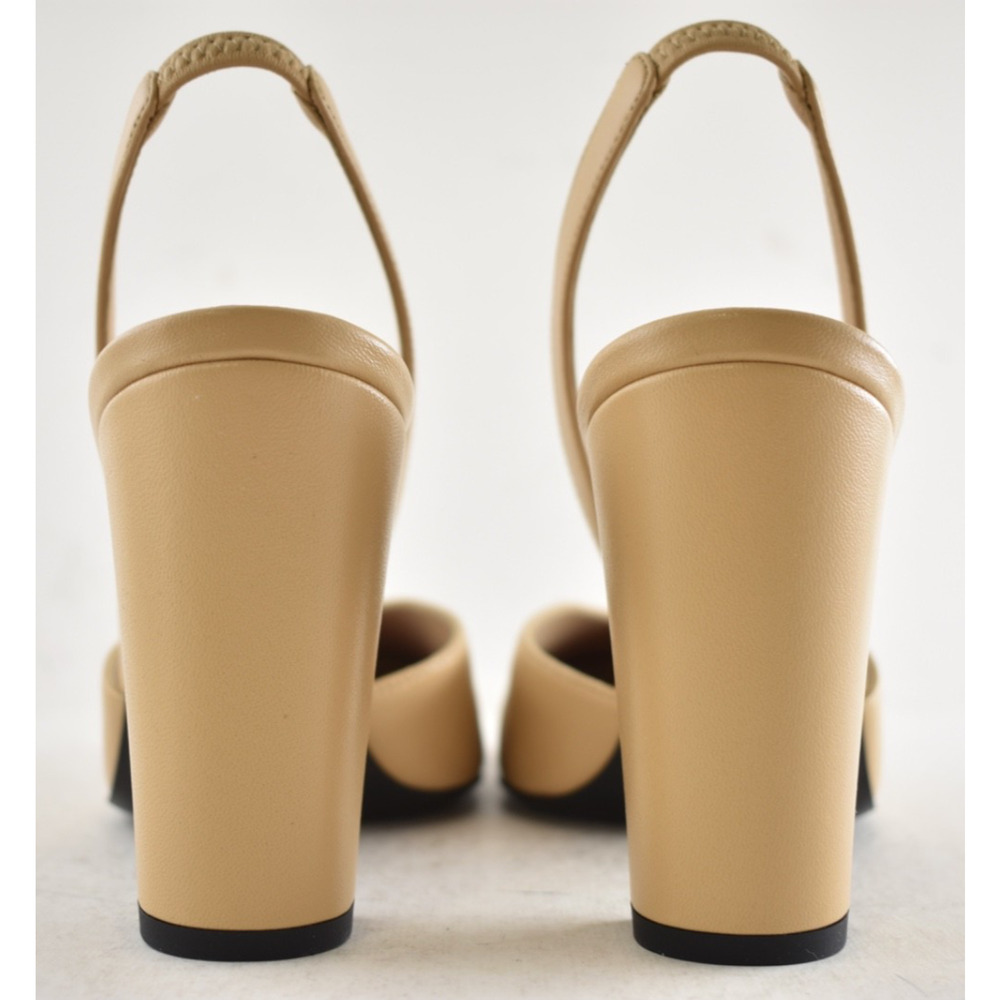 Chanel 26S Blazy Beige Black Square Toe Sling CC Slingback Block Heel Pump 38.5 - Picture 16 of 16